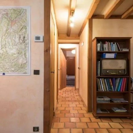 House La Fontaine De Triol Holiday home